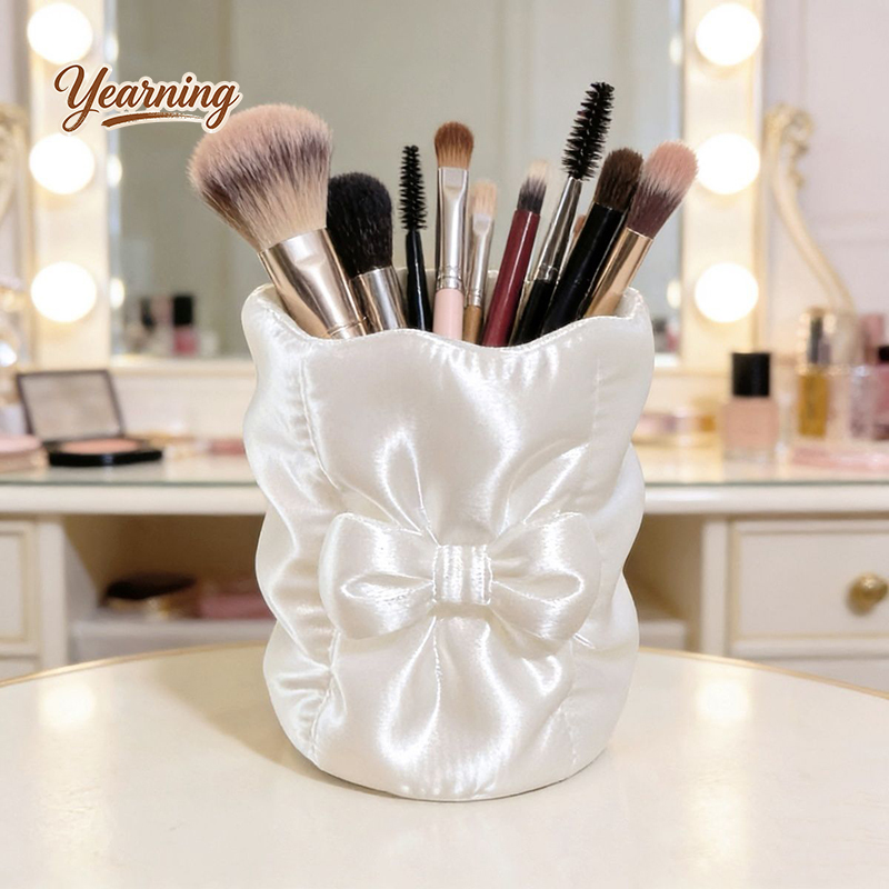 Luxury Round Bow Silk Makeup B - Luxury Skincare Containers reseña y precio