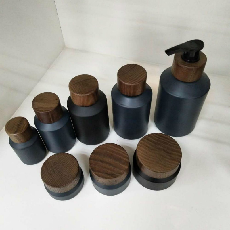 60pcs 120ml black matte glass  - Luxury Skincare Bottles reseña y precio