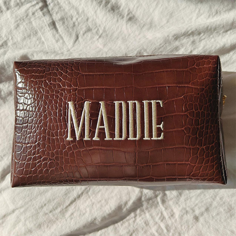 Embroidered Croc Makeup Bag Pe - Luxury Skincare Accessories reseña y precio